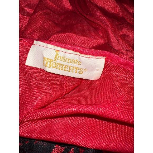 Vintage Intimate Moments Red & Black Lace Nightgown Size L/XL - Picture 5 of 5